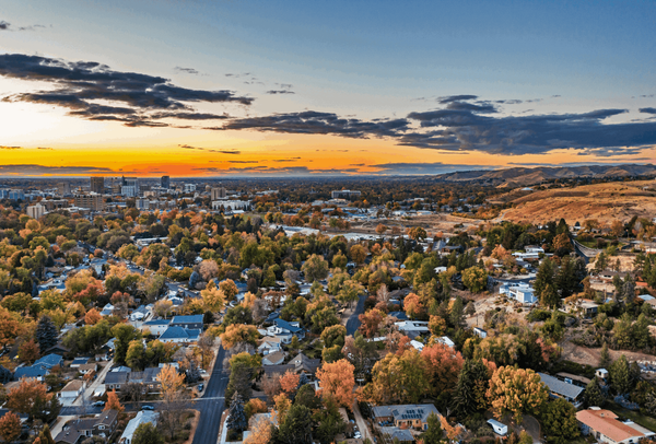2025 Market Update and Forecast ,Lysi Bishop Real Estate