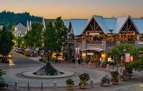 Sagard Real Estate Expands Portfolio with Acquisition of Oswego Village in Lake Oswego, Oregon