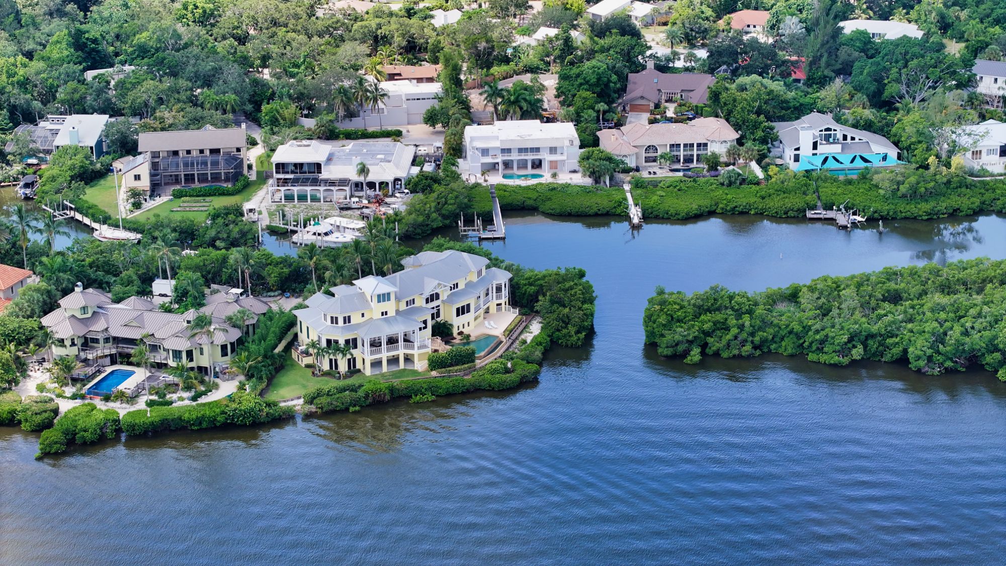 siesta key real estate