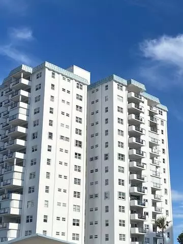 feature image of Oceanfront Life at Leisure Towers