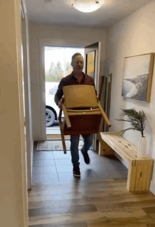 Moving? Things To Consider,Shawn Tucker