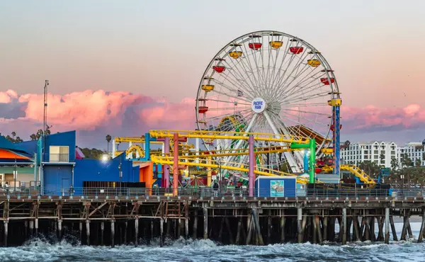 The History of Santa Monica Los Angeles.,Vince Peagler III