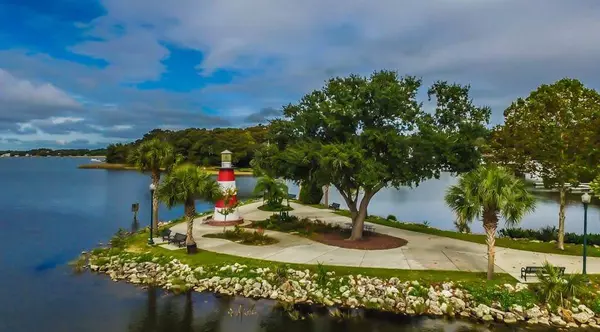 Enjoy Mount Dora Lakeside Living