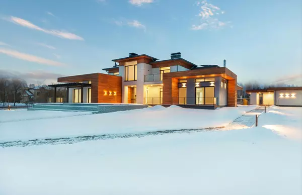 feature image of Why February Is a Great Time to List Your Home