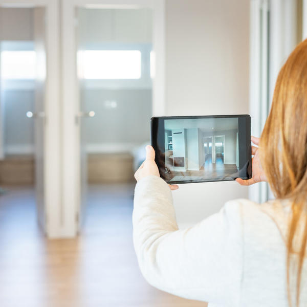 Selling Smart: How to Leverage AI and Digital Tools to Market Your Home