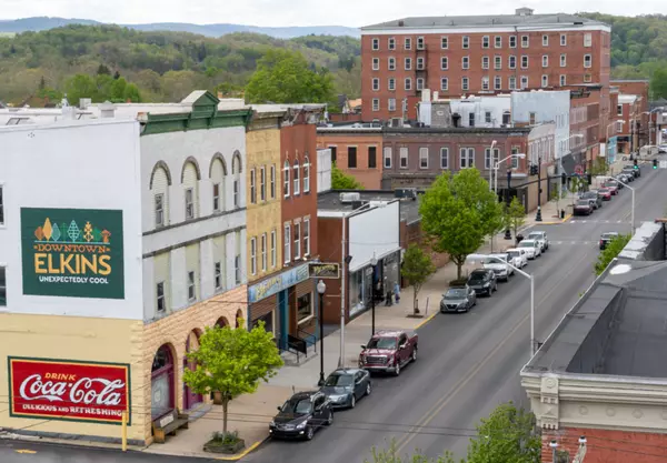 Downtown-Elkins