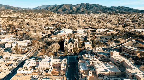 feature image of Unveiling Santa Fe&#39;s Timeless Heritage: A Journey through Cultural Magnificence