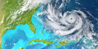 Hurricane Preparedness: A Guide for New Florida Residents,Adam Miller