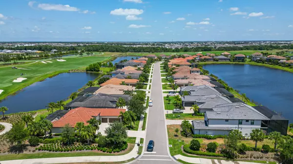 Finding the Perfect Luxury Home in Lakewood Ranch,Adam Miller