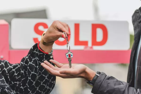 Top 10 Steps to Sell Your Home Quickly and for the Best Price in Florida,Jorge Lucena