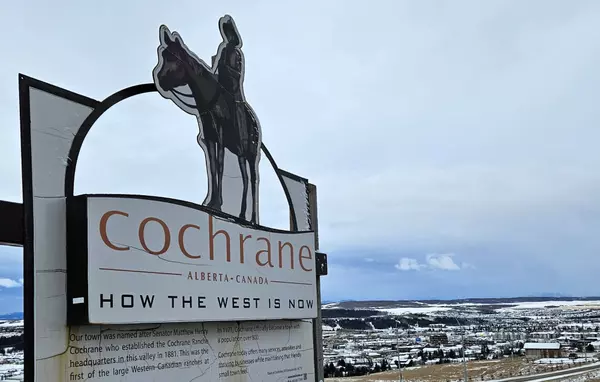 The Top 10 Reasons to Move to Cochrane, Alberta: A Community That Has It All,Adam Vetter