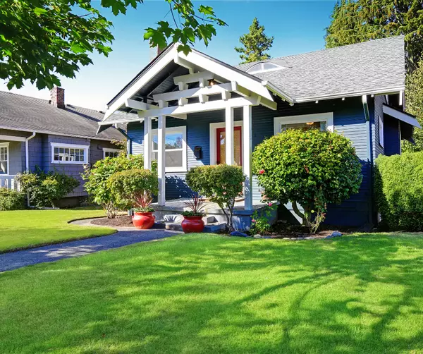 feature image of Why Curb Appeal Still Matters: Small Changes, Big Impact on Home Sales