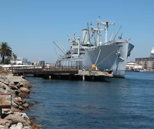 feature image of Things to Do in Tampa, FL: Explore the American Victory Ship Mariners Museum