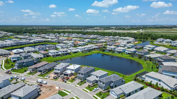 New Florida Bill Targets Corporate Ownership of Single-Family Homes,Adam Miller