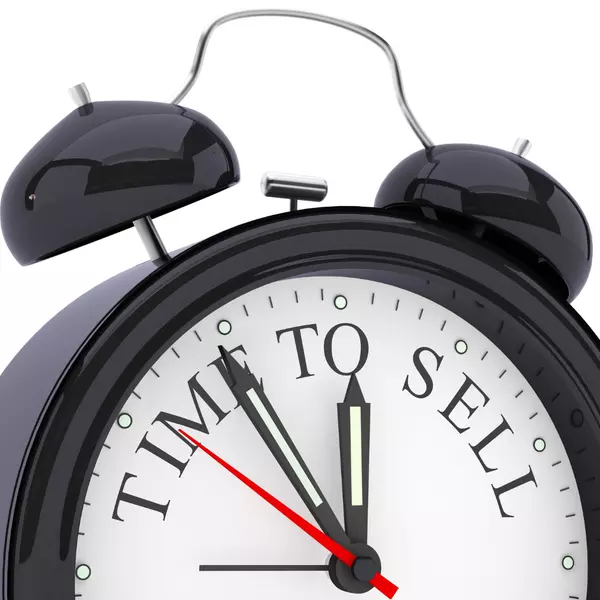 How to Sell and Buy a Home at the Same Time Without the Stress