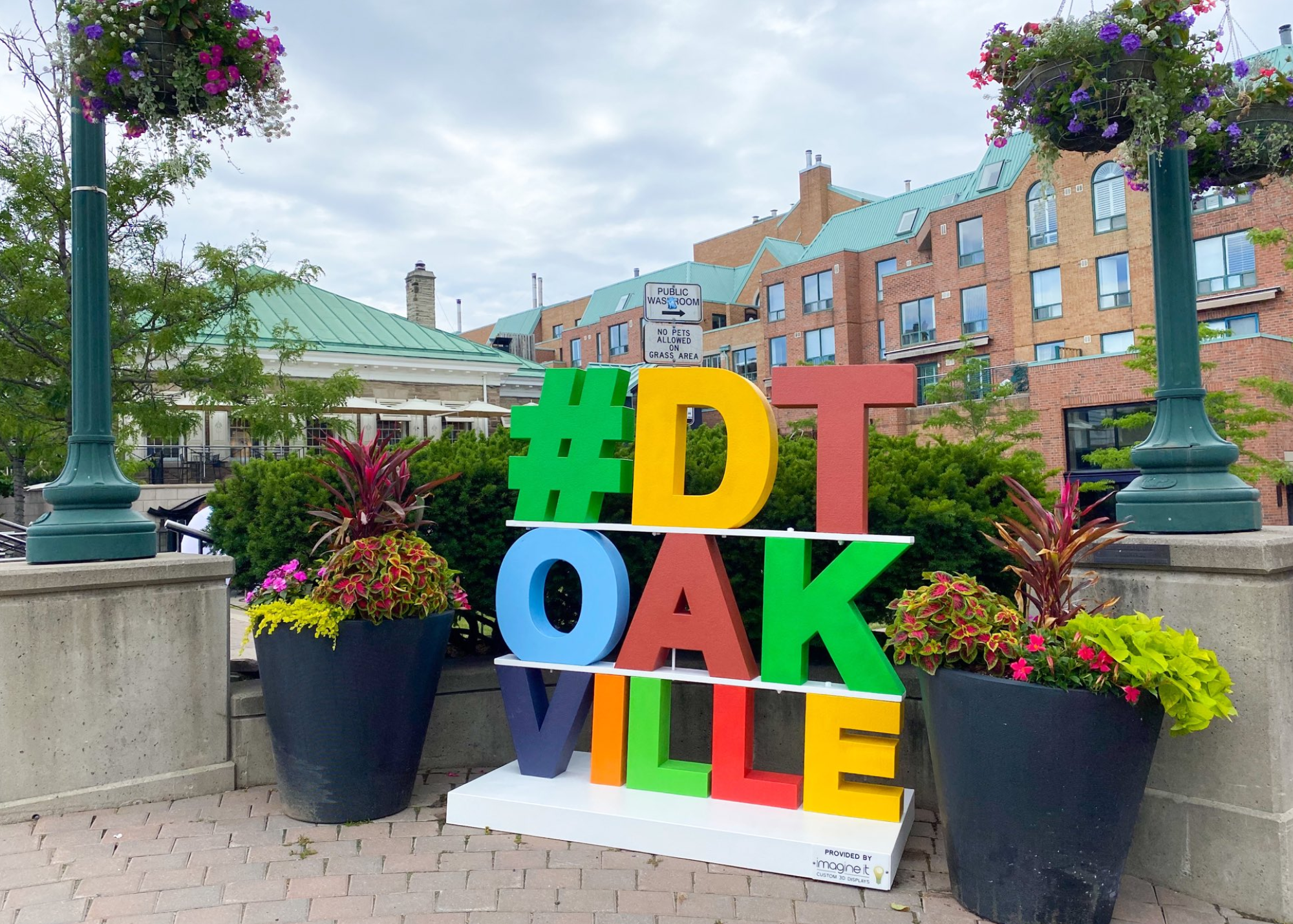 Oakville Homes