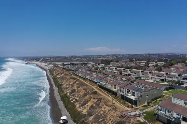 Encinitas Oceanfront Condos at SeaBluffe