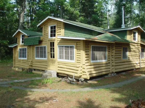 feature image of Great Design Ideas for the Summer Cabin