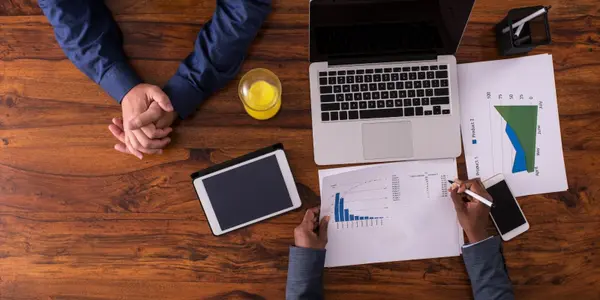 Asesoramiento Financiero para Inversiones Inmobiliarias en Florida,Martha Lopez