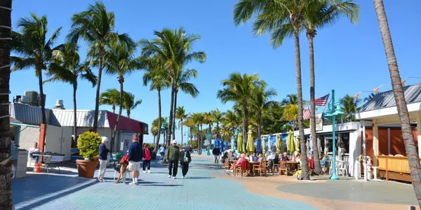 Descubre los Mejores Lugares para Vivir en Florida: Un Paraíso para los Residentes,Martha Lopez