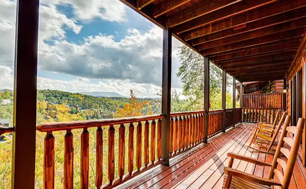 3 Reasons to Own an Investment Property in Gatlinburg, Tennessee,Holly Eberhardt