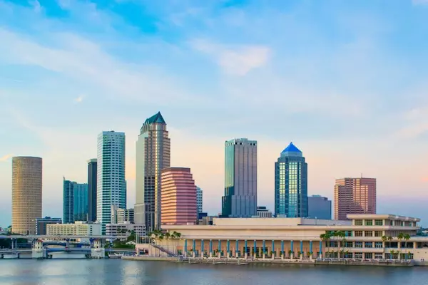 Tampa Bay Real Estate Market Trends in 2025: What Buyers and Sellers Need to Know