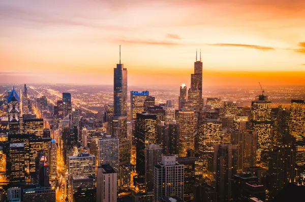 Chicago Real Estate Update: Key Changes from January to February 2025