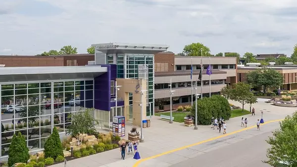 feature image of #MyKatoMonday Landmark Edition: Minnesota State Univeristy, Mankato