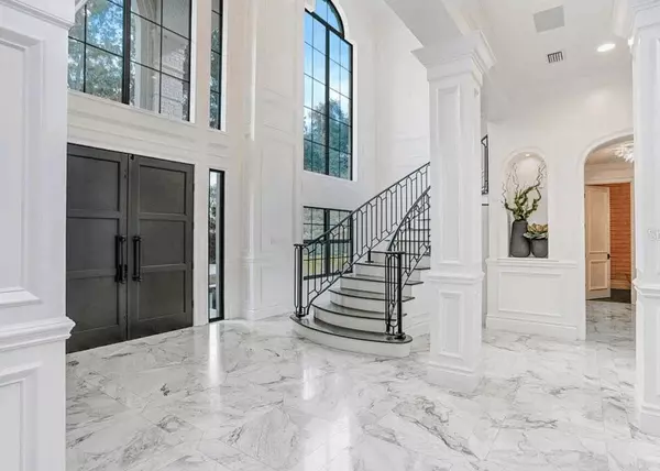 Discover Unparalleled Luxury at 16220 Villarreal de Avila, Tampa, FL