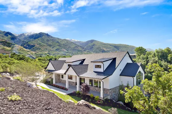 Jaimee Jacobson realtor selling northern utah real estate agent (40)