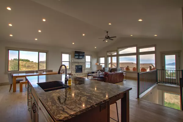 feature image of Selling Your Home 101