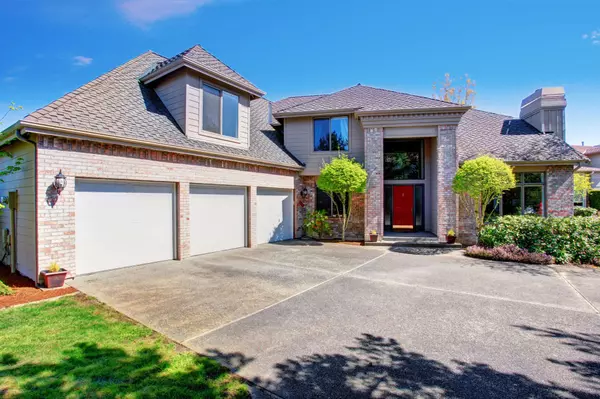 Leah Burr Realtor Arizona Real Estate Agent Arizona Home Team Realty One Group (2)