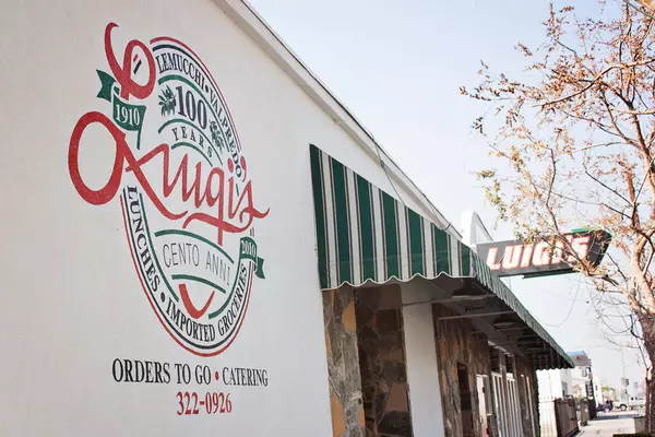 Top Places to Eat in Bakersfield, Ca