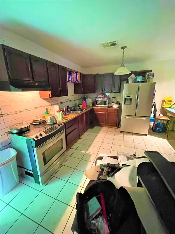 1933 E Oak St, Phoenix, AZ 85006