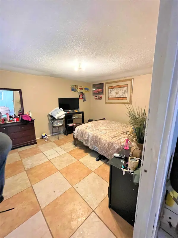 1933 E Oak St, Phoenix, AZ 85006