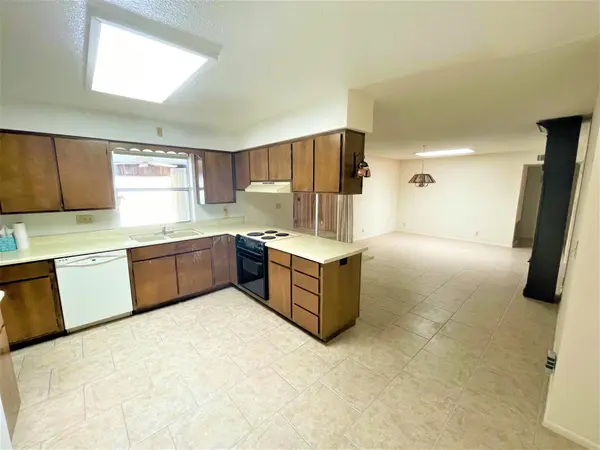 4206 E Capri Ave, Mesa, AZ 85206
