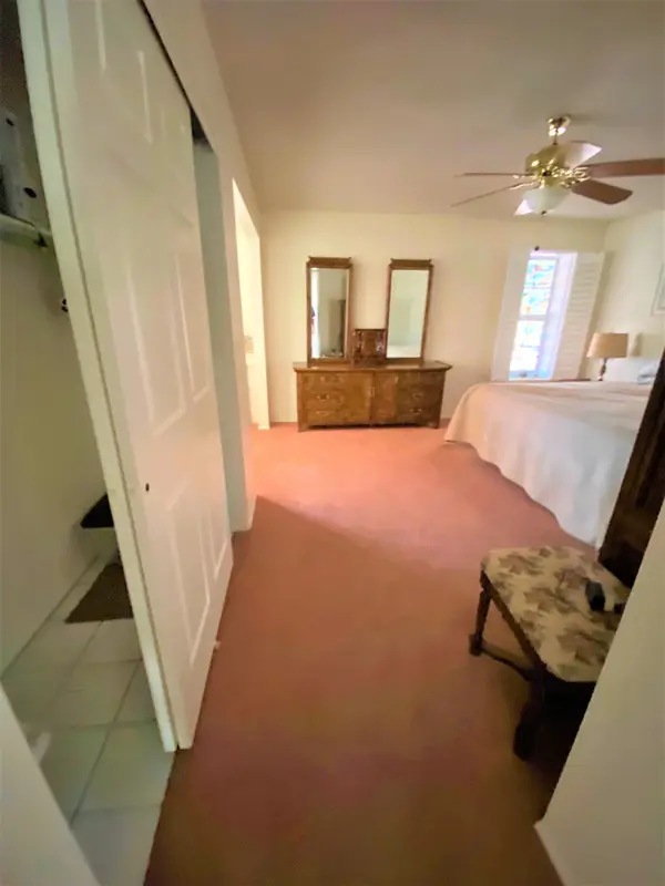 2484 Leisure World, Mesa, AZ 85206