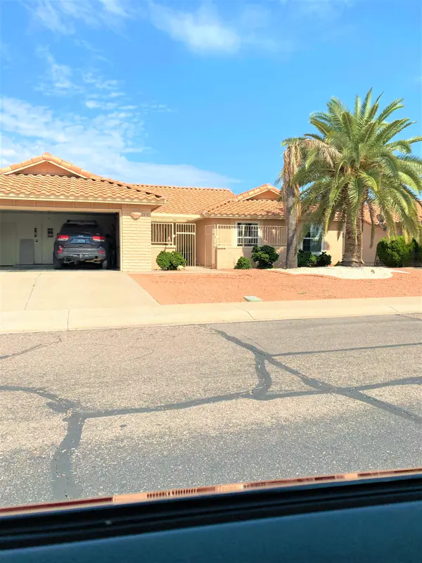 2484 Leisure World, Mesa, AZ 85206