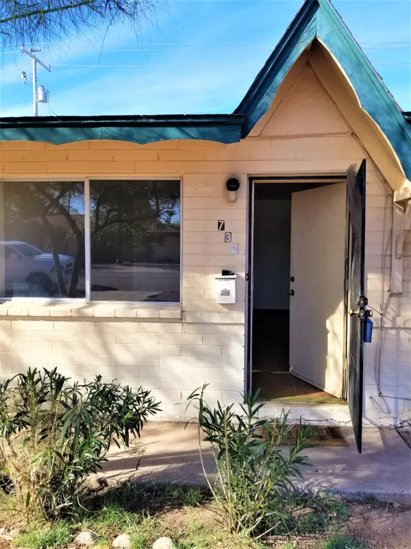 732 E Vista del Cerro Dr, Tempe, AZ 85281