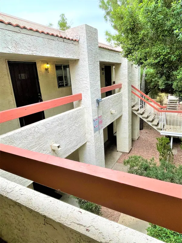 3119 W Cochise Dr #245, Phoenix, AZ 85051