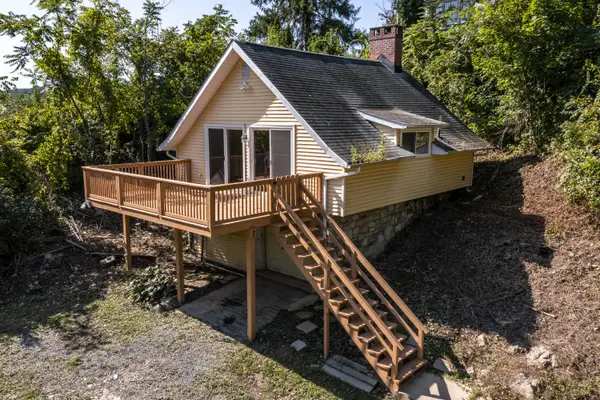 111 Manor Ave, Downingtown, PA 19335