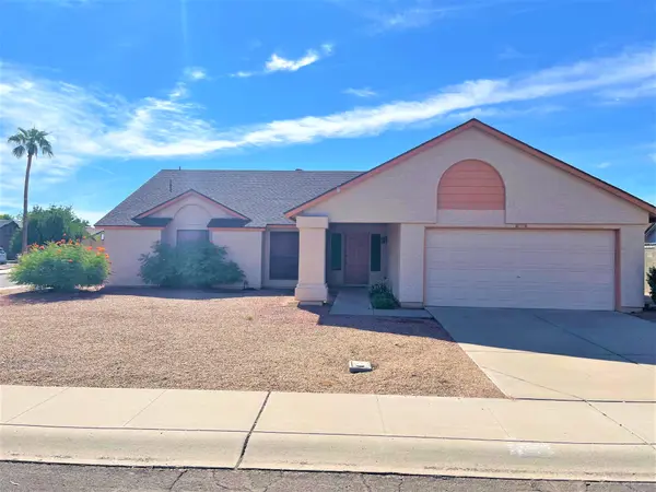 705 W Loughlin Dr, Chandler, AZ 85225