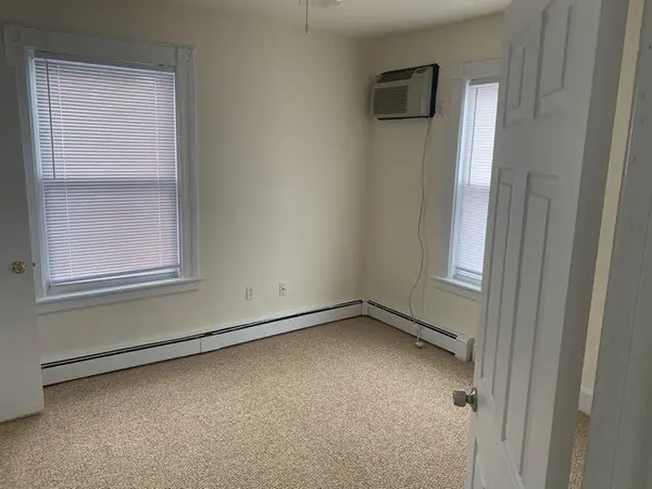 87 Old River St, Hackensack, NJ 07601