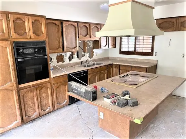 2614 E Winston Dr, Phoenix, AZ 85042