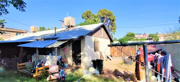 2206 N 26th St, Phoenix, AZ 85008