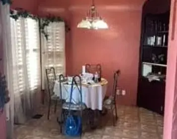 322 N 17th Dr  Phoenix AZ 85007
