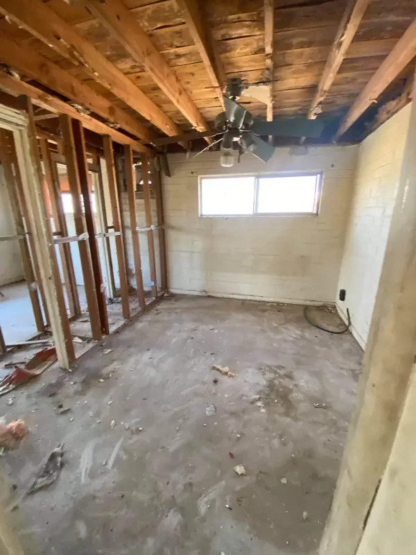 5651 S 8Th St, Phoenix, AZ 85040