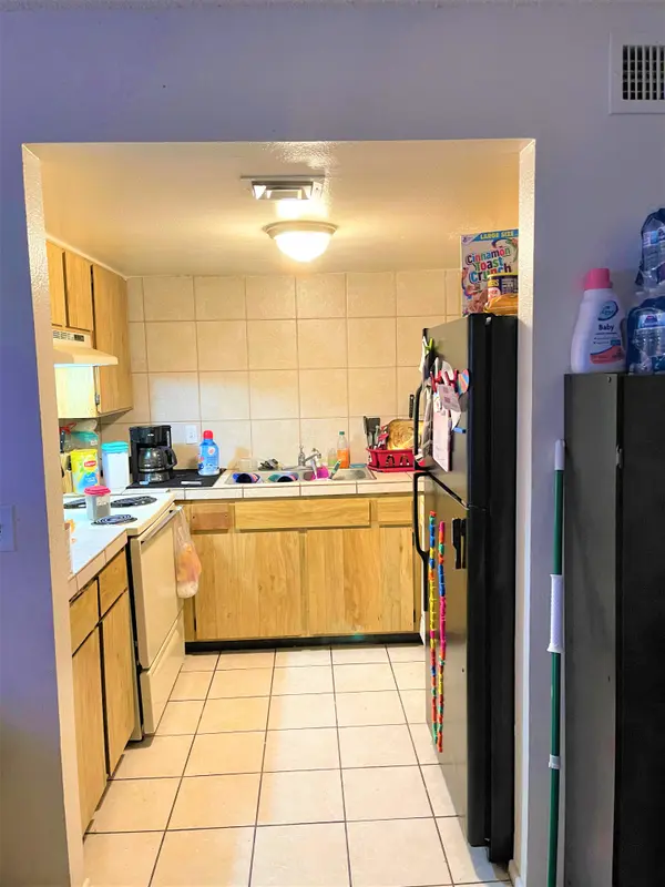 2808 N 43rd Ave #38B, Phoenix, AZ 85009