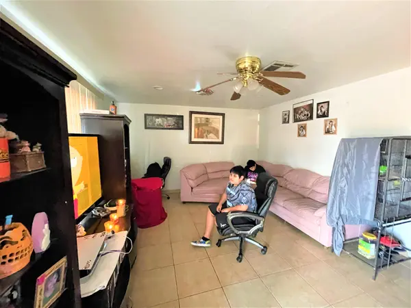 2239 W Bethany Home Rd, Phoenix, AZ 85015