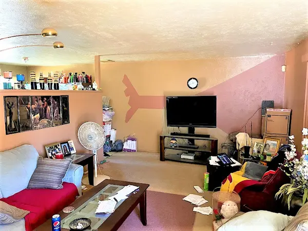 3037 N 41st Dr, Phoenix, AZ 85019